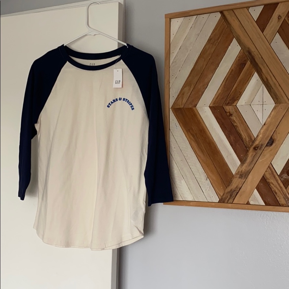 Henley Gap Baseball shirt NWT